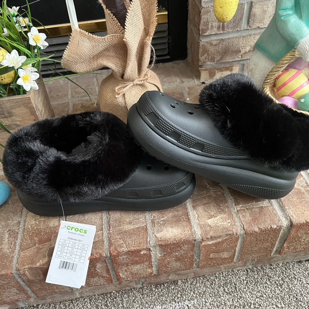 CROCS NIB Platform faux fur lined